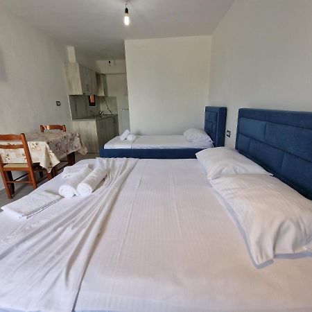 Petrefi Apartments Ksamil Ngoại thất bức ảnh