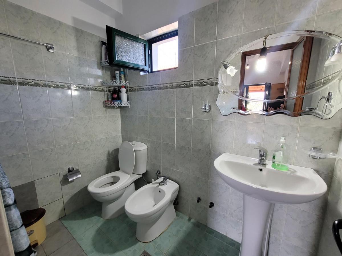 Petrefi Apartments Ksamil Ngoại thất bức ảnh