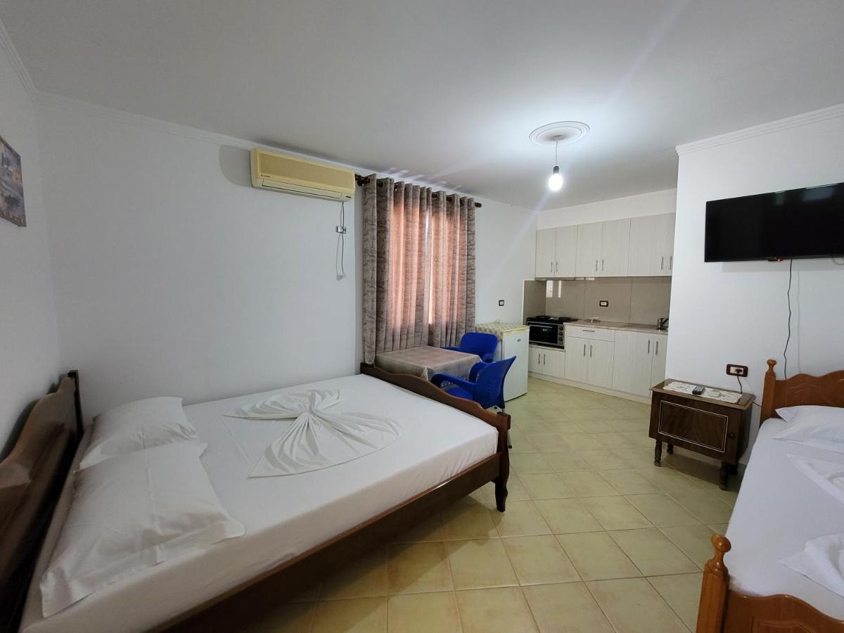 Petrefi Apartments Ksamil Ngoại thất bức ảnh