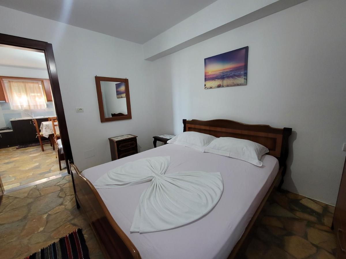 Petrefi Apartments Ksamil Ngoại thất bức ảnh