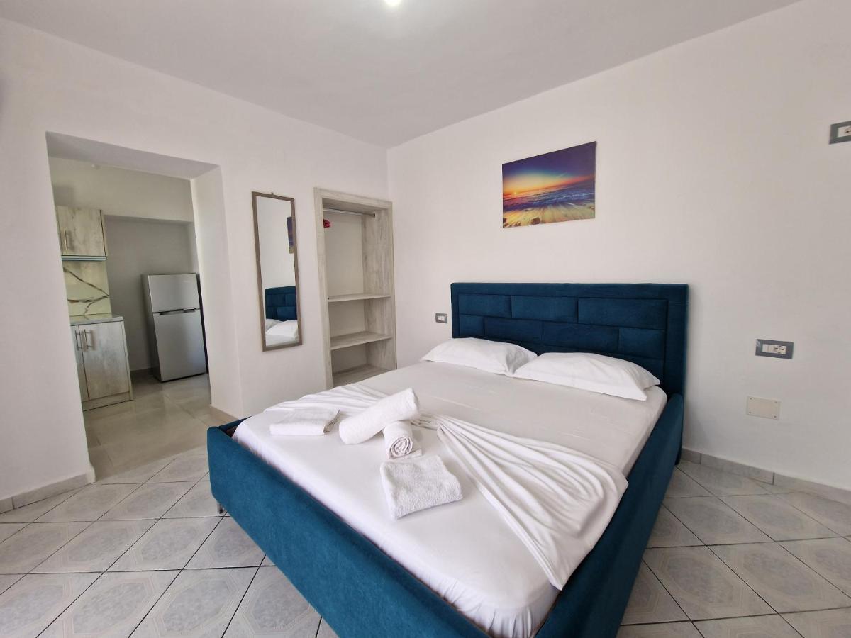 Petrefi Apartments Ksamil Ngoại thất bức ảnh
